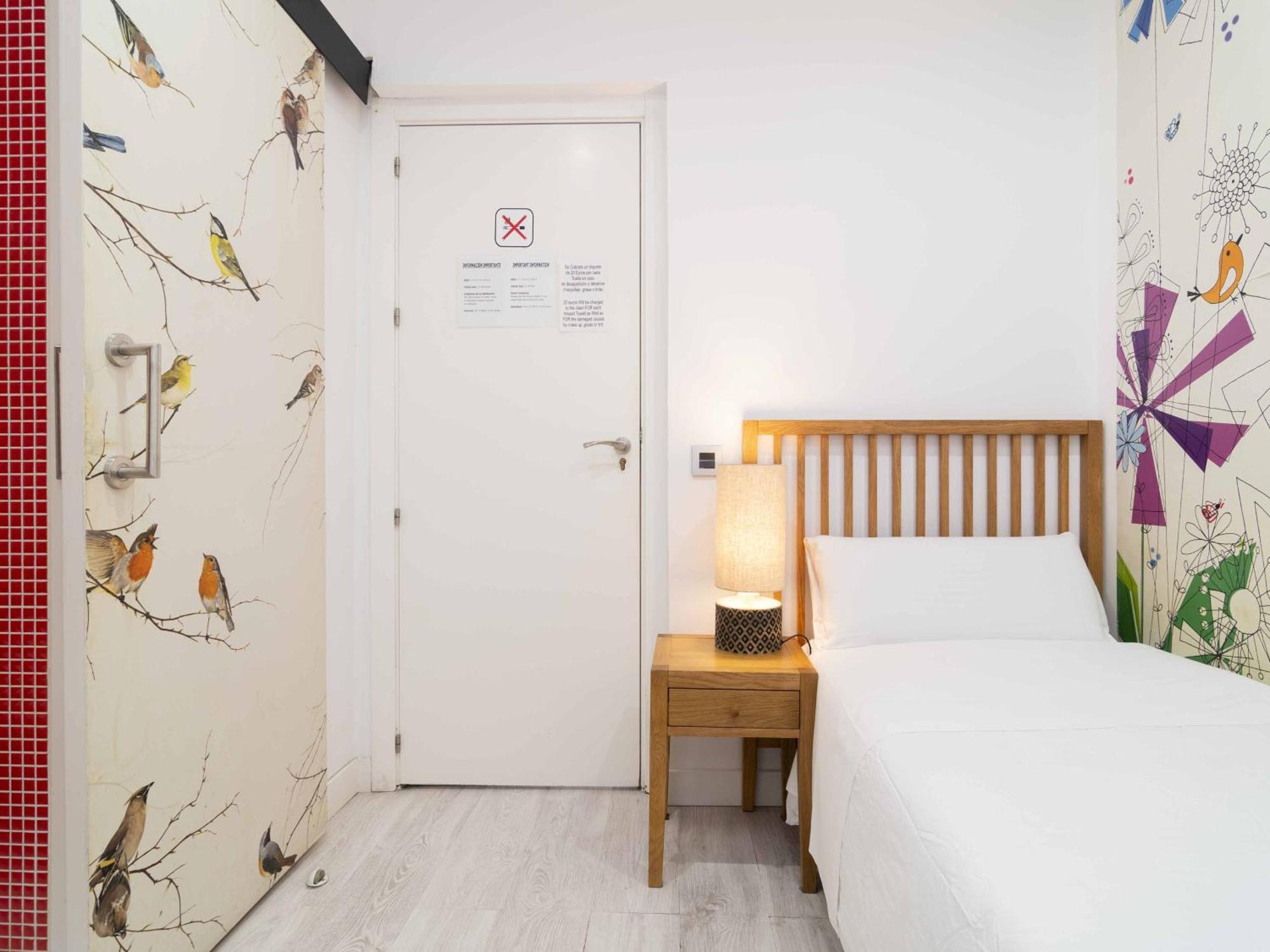 Pension Foster Madrid Buitenkant foto